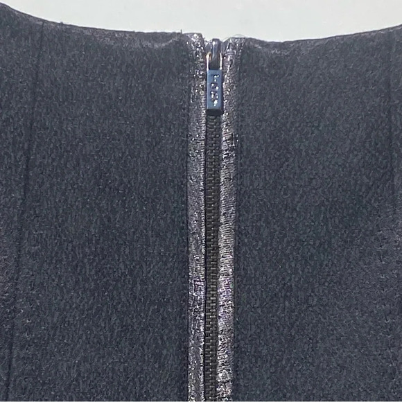 TORY BURCH Women’s Black and Silver Metallic Mixed Media Sleeveless Sheath Dress - Picture 5 of 8